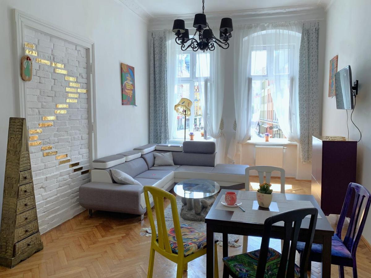 Rynekart Apartment Swidnica  Exterior photo